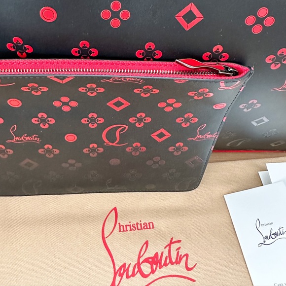 Sold! Christian Louboutin Degrade Loubinthesky East West Cabata Black Red Tote - Picture 4 of 11